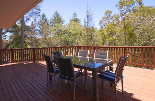 Moffat Beach Apartment | 120 m² Apartment ∙ 3 bedrooms ∙ 7 guests
