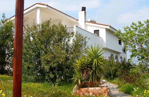 Nea Styra House | 120 m² House ∙ 3 bedrooms ∙ 6 guests