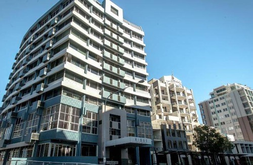 Spring Hill Apartment | 120 m² Serviced apartment ∙ 3 bedrooms ∙ 6 guests