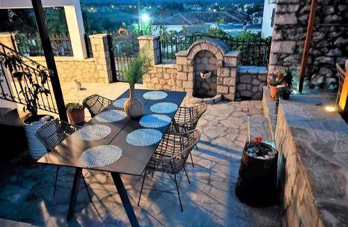 Kefalochori Villa | 130 m² Villa ∙ 2 bedrooms ∙ 8 guests