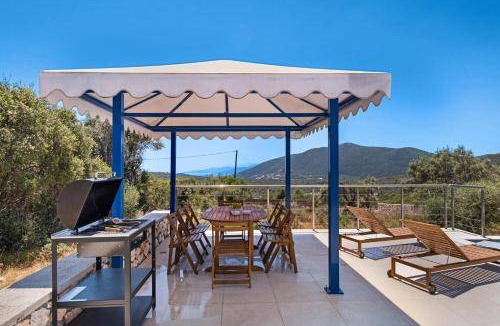 Fternon Villa | 130 m² Villa ∙ 4 bedrooms ∙ 9 guests