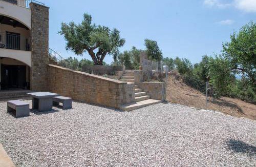 Pylos-Nestoras Apartment | 140 m² Apartment ∙ 3 bedrooms ∙ 6 guests