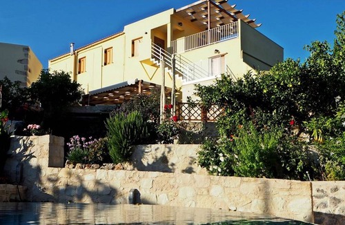 Drapanos Villa | 140 m² Villa ∙ 4 bedrooms ∙ 10 guests