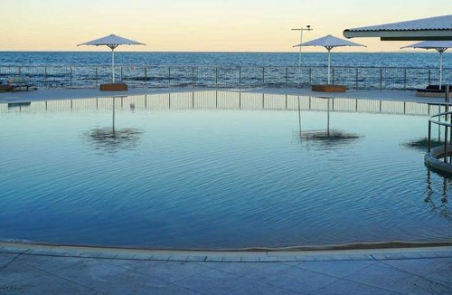 Moffat Beach Apartment | 15 m² Apartment ∙ 2 bedrooms ∙ 4 guests