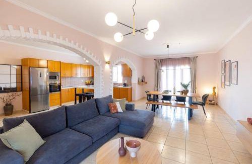 Asini Apartment | 150 m² Apartment ∙ 3 bedrooms ∙ 8 guests
