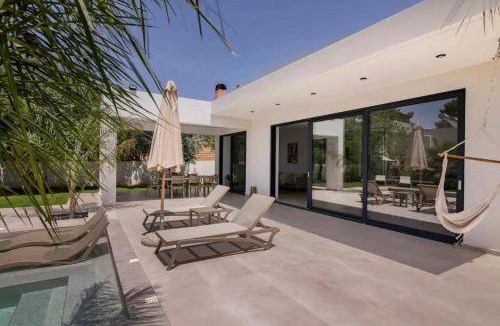 Loutraki Villa | 150 m² Villa ∙ 3 bedrooms ∙ 8 guests