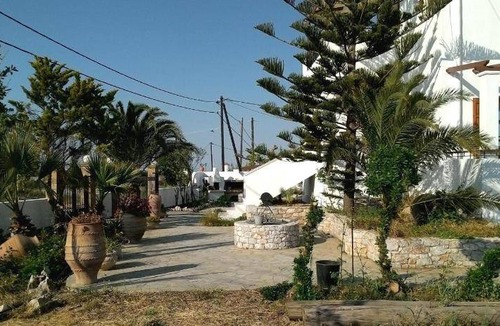 Skiros Villa | 150 m² Villa ∙ 3 bedrooms ∙ 8 guests