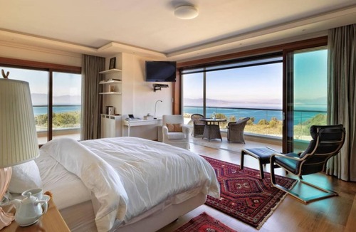 Kontos Villa | 1568 m² Villa ∙ 8 bedrooms ∙ 16 guests