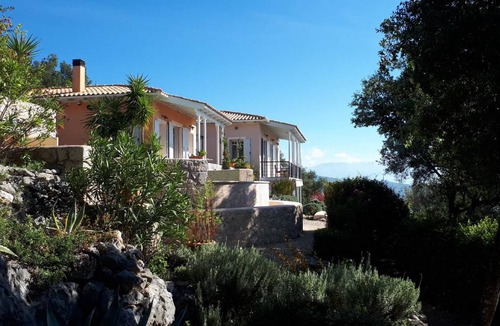 Katouna House | 170 m² House ∙ 3 bedrooms ∙ 5 guests