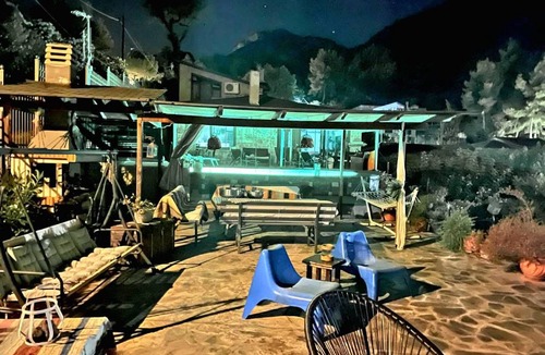 Kamena Vourla House | 170 m² House ∙ 4 bedrooms ∙ 10 guests