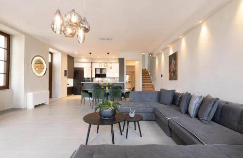 Gythio Villa | 170 m² Villa ∙ 3 bedrooms ∙ 7 guests