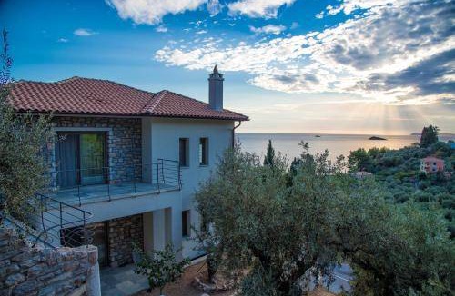 Neo Klima House | 184 m² House ∙ 3 bedrooms ∙ 7 guests