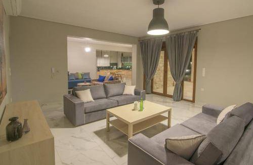 Korithion Apartment | 190 m² Apartment ∙ 3 bedrooms ∙ 8 guests