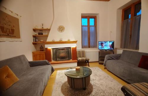 Lilaia House | 1935 home