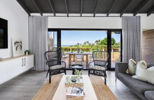 Peregian Beach Apartment | 2 13 Martin St Peregian Beach