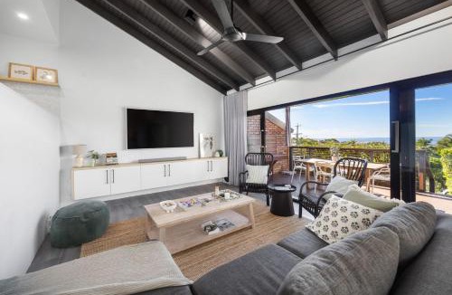 Peregian Beach Apartment | 2 13 Martin St Peregian Beach