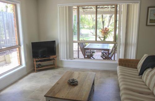 Rainbow Beach House | 2 51 Carlo Road Rainbow Beach