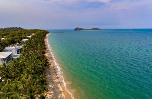 Palm Cove Apartment | 2 Bedroom Apartment Coral Coast Resort Palm Cove