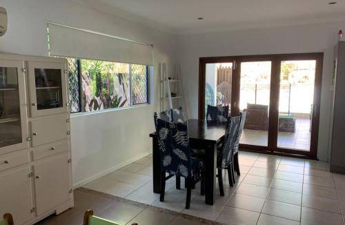 Freshwater House | 200 m² House ∙ 4 bedrooms ∙ 12 guests