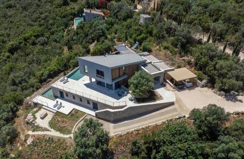 Sivota Villa | 200 m² Villa ∙ 3 bedrooms ∙ 8 guests