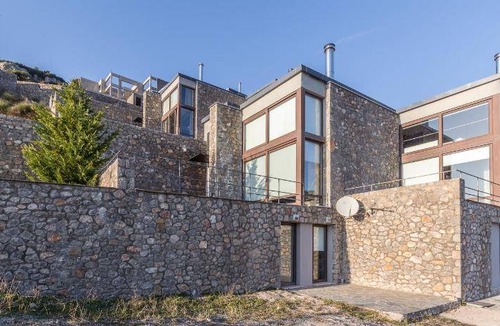 Arachova Villa | 200 m² Villa ∙ 3 bedrooms ∙ 6 guests