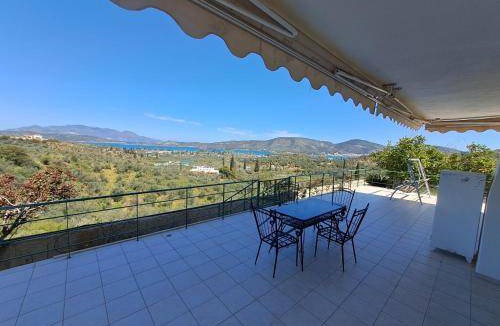 Galatas Villa | 200 m² Villa ∙ 4 bedrooms ∙ 8 guests