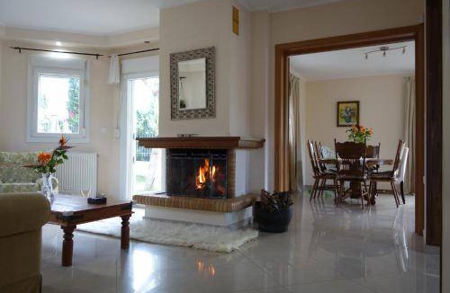 Katakali House | 205 m² House ∙ 5 bedrooms ∙ 14 guests