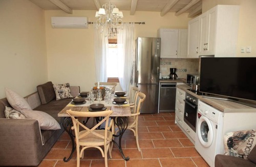 Tselendata House | 225 m² House ∙ 4 bedrooms ∙ 10 guests