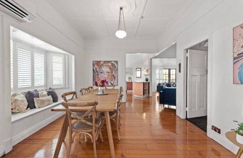 Kedron House | 225 m² House ∙ 5 bedrooms ∙ 10 guests