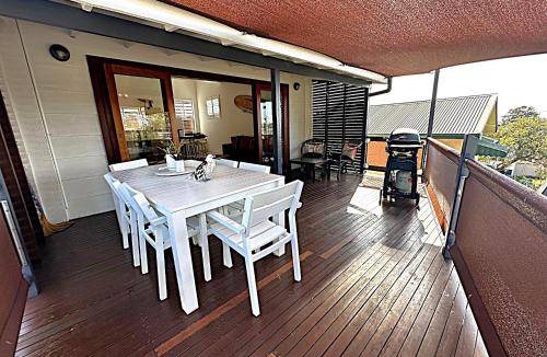 Tugun House | 230 m² House ∙ 3 bedrooms ∙ 7 guests