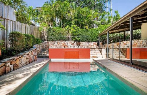 Peregian Beach House | 252 David Low Way
