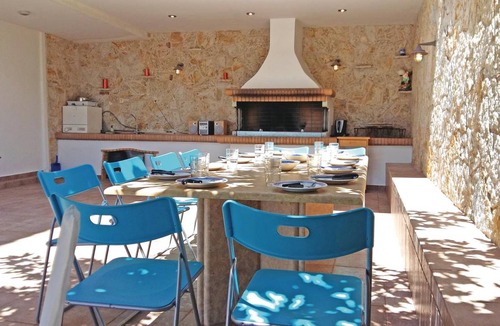 Theologos House | 255 m² House ∙ 5 bedrooms ∙ 12 guests