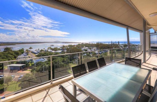 Maroochydore Apartment | 255 m² Serviced apartment ∙ 3 bedrooms ∙ 6 guests