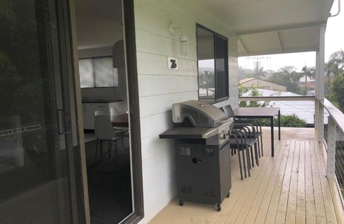 Rainbow Beach House | 26 Rumbalara Avenue Rainbow Beach Aircon Walk To Beach