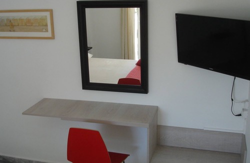 Nafplio Apartment | 3 BDS -5min walk to the beach