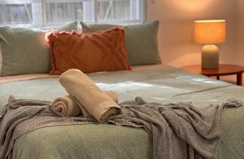 Woolloongabba Apartment | 3 Bed Budget Accom Hidden Gem Parking Near Gabba