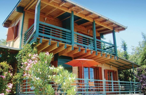 Molos House | 3 bedroom accommodation in Molos Kammena Vourla
