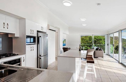 Hamilton Island Apartment | 300 m² Apartment ∙ 3 bedrooms ∙ 8 guests