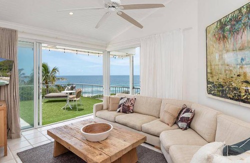 Sunshine Beach Apartment | 300 m² Serviced apartment ∙ 10 guests