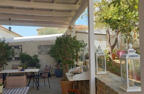 idhra Bed & Breakfast | 32 m² Bed and breakfast ∙ 3 guests