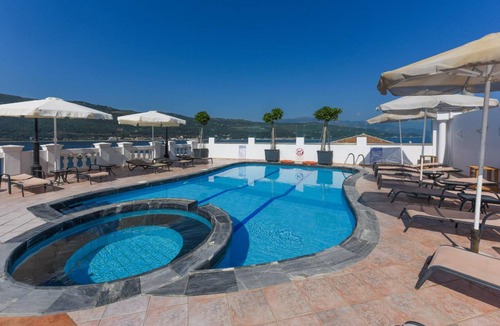 Samos Hotel | 34 m² Hotel ∙ 127 guests