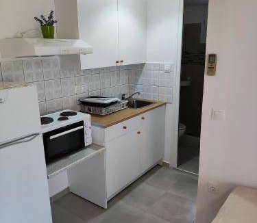 Ermionida Apartment | 35 m² Serviced apartment ∙ 5 guests