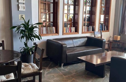 Amarinthos Apartment | 36 m² Serviced apartment ∙ 4 guests