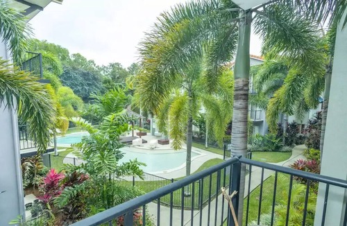 Clifton Beach Apartment | 3BR Clifton Beach Resort Escape - Pools/Gym/Beach