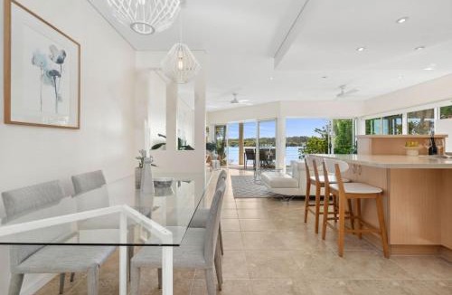 Tewantin Apartment | 4-76 Hilton Terrace Noosaville QLD 4566