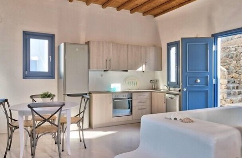 Panormos Villa | 4 Bedroom Villa with private pool and sea view