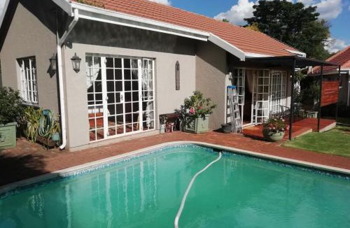 Edenvale Apartment | 4 Michael Place