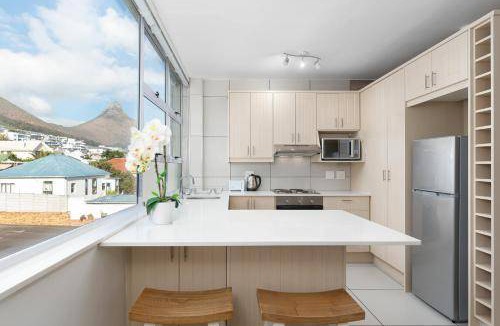 Three Anchor Bay Apartment | 40 m² Apartment ∙ 2 guests