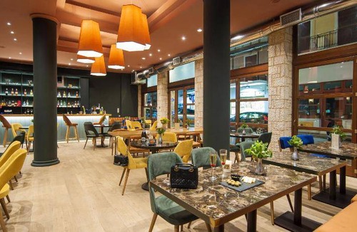 Delfoi Hotel | 40 m² Hotel ∙ 127 guests