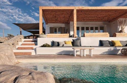Ftelia Villa | 400 m² Villa ∙ 7 bedrooms ∙ 14 guests